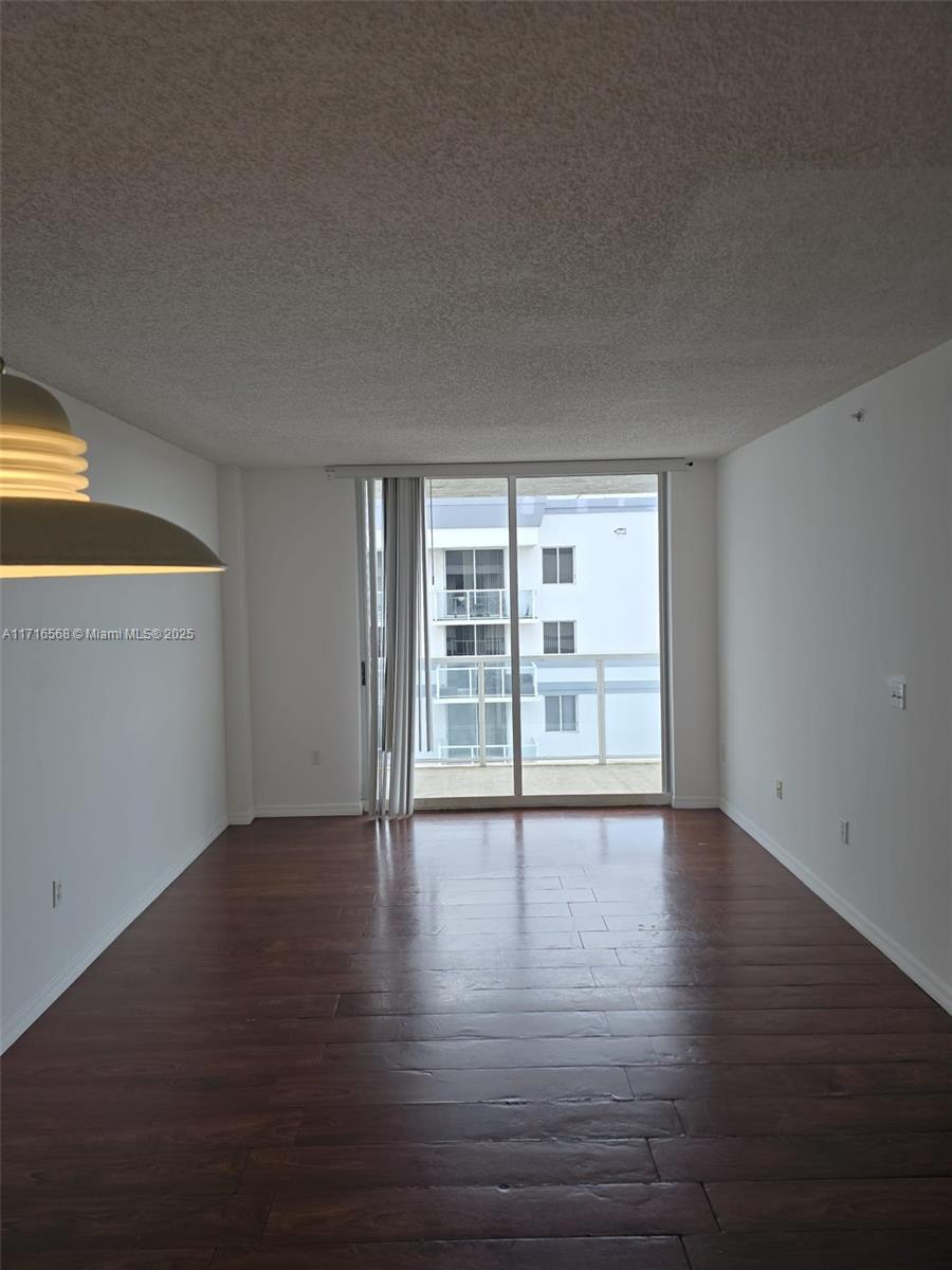 Address Not Disclosed, Miami, Broward County, Florida - 2 Bedrooms  
2 Bathrooms - 