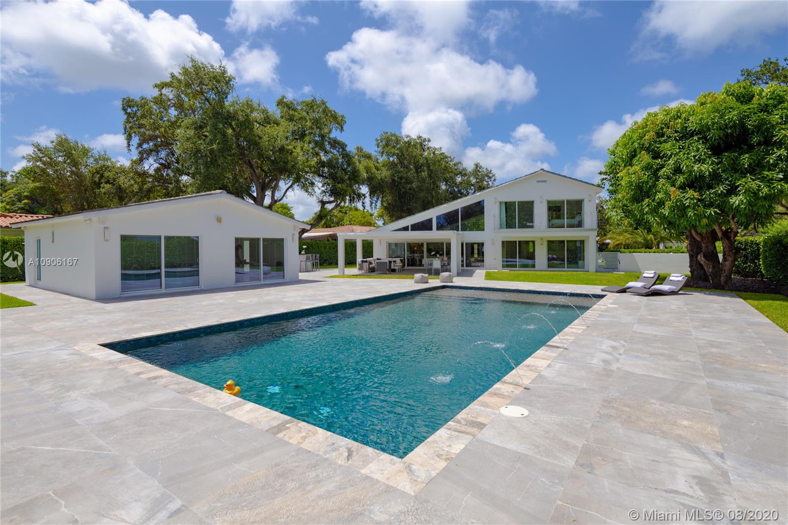 BELVIDERE COURT - Residential