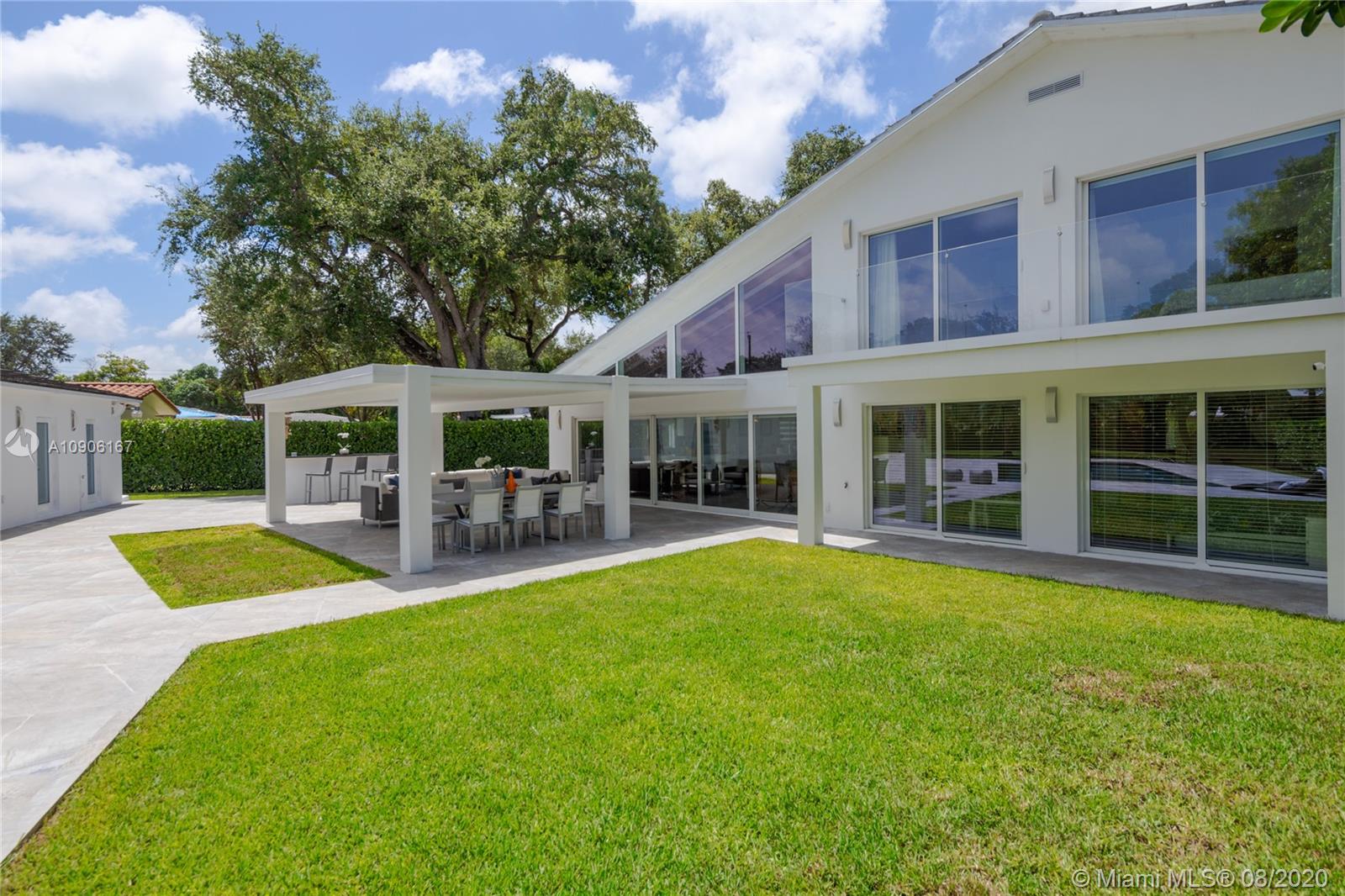 BELVIDERE COURT - Residential