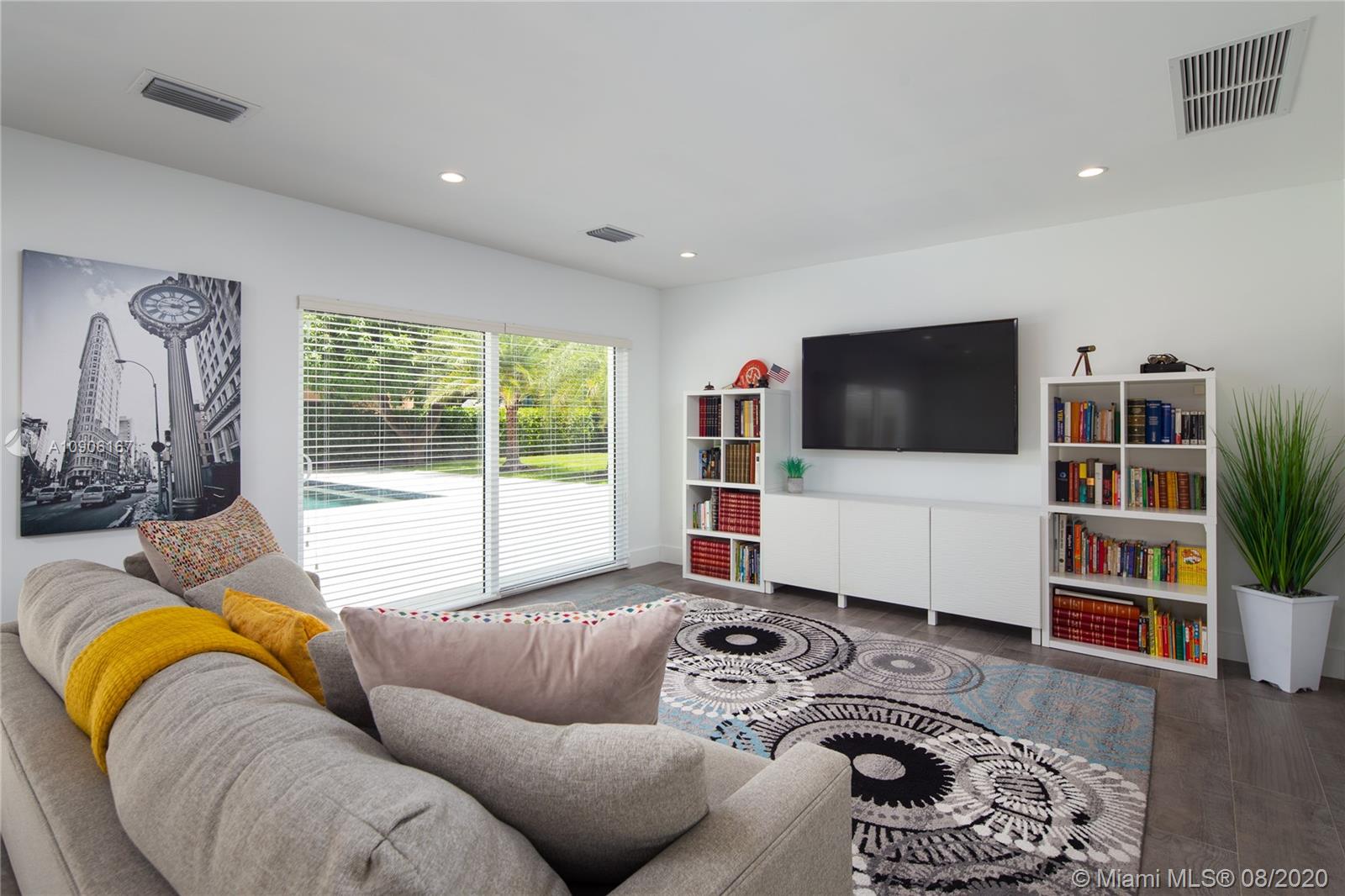 BELVIDERE COURT - Residential