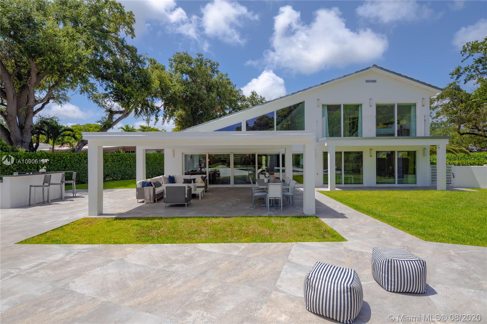 BELVIDERE COURT - Residential