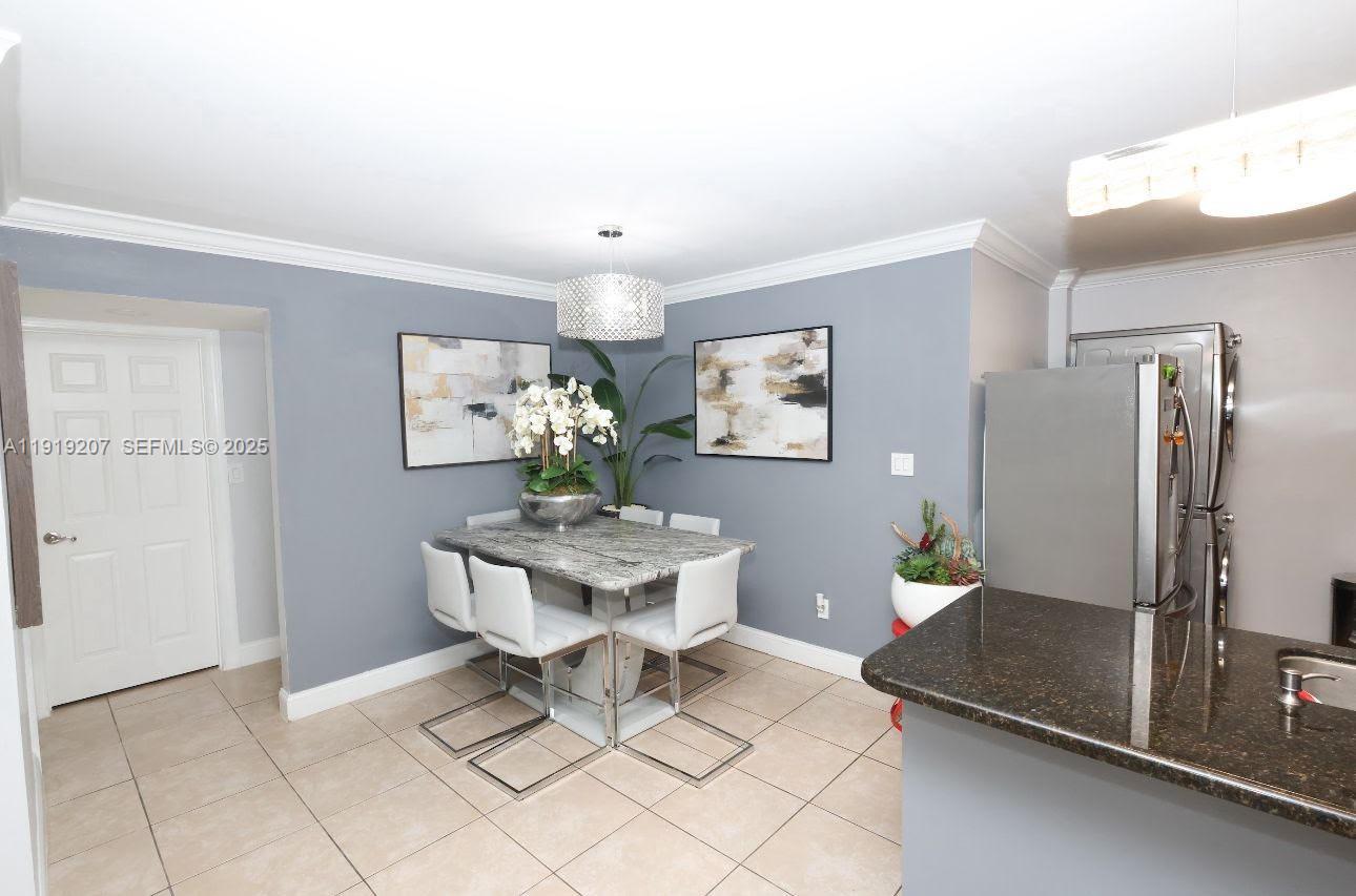 LAGO GRANDE ONE CONDO - Residential