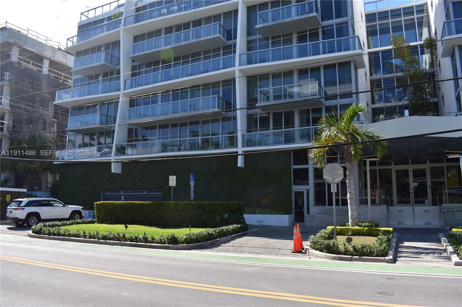 9940 W Bay Harbor Dr 6D-N