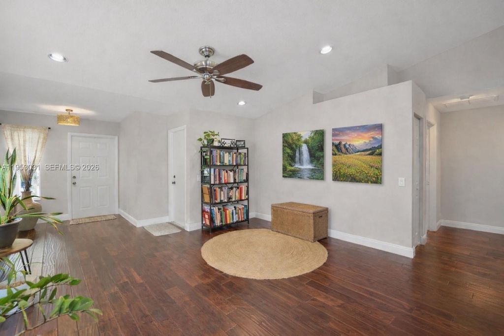 Photo of 4036 Pine Ridge Ln, Weston, FL 33331 (MLS # A11953031)