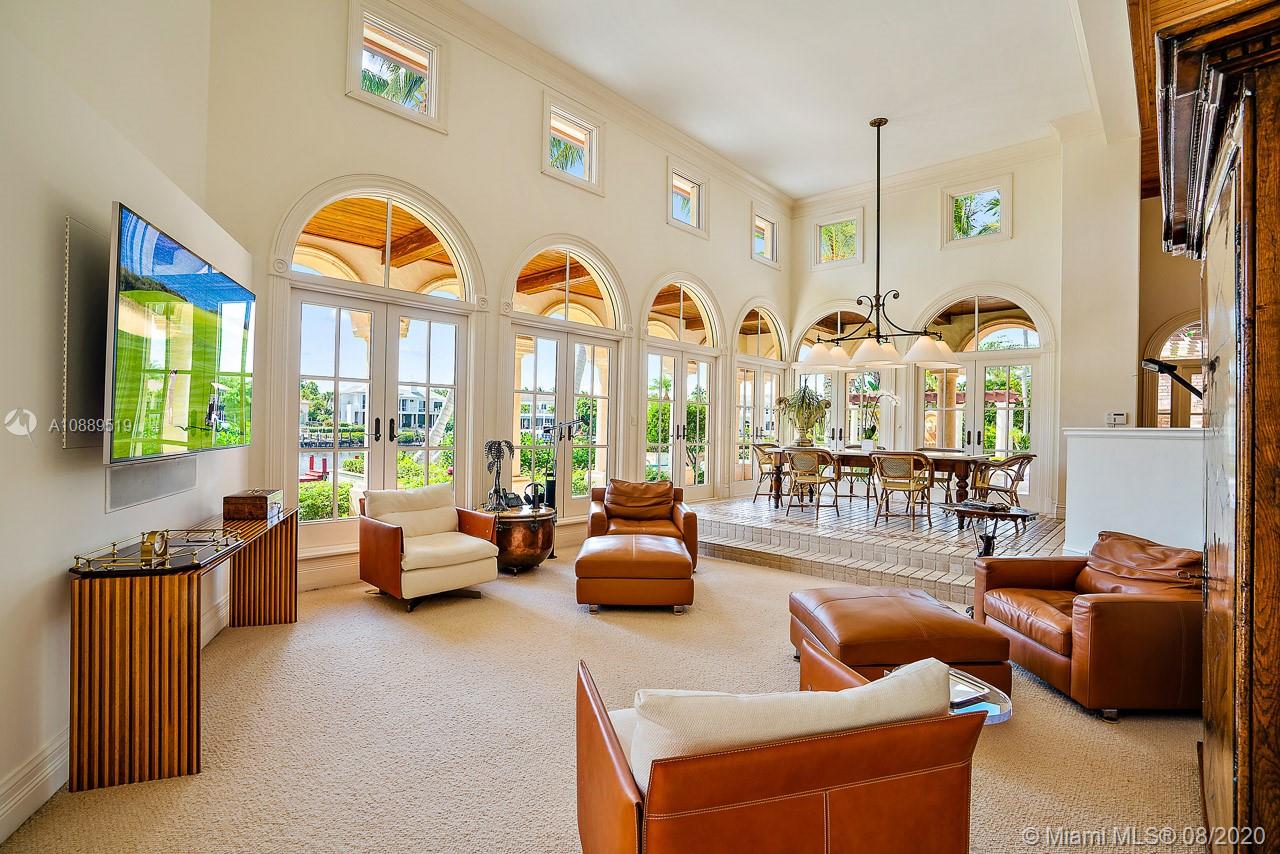 Admirals Cove - Residential