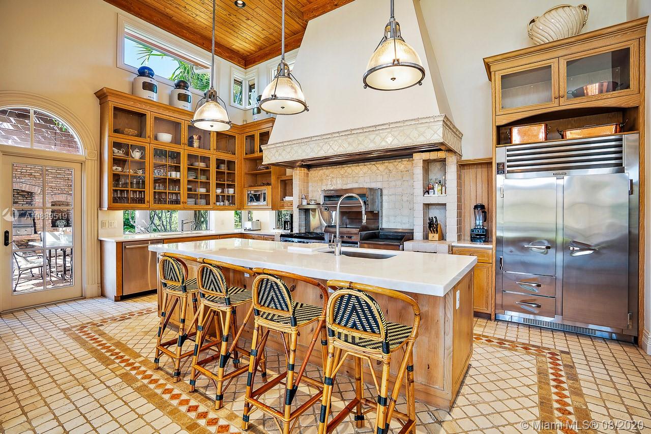 Admirals Cove - Residential