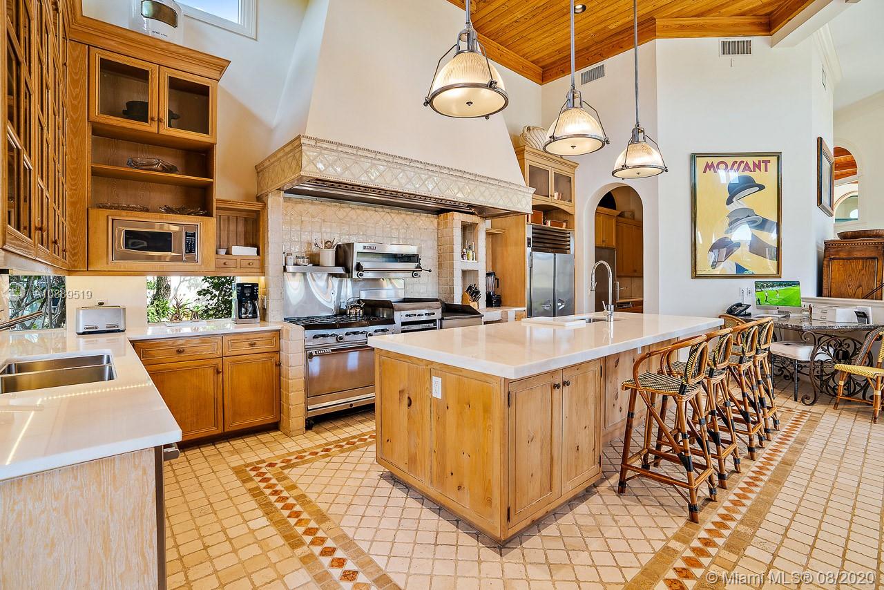 Admirals Cove - Residential