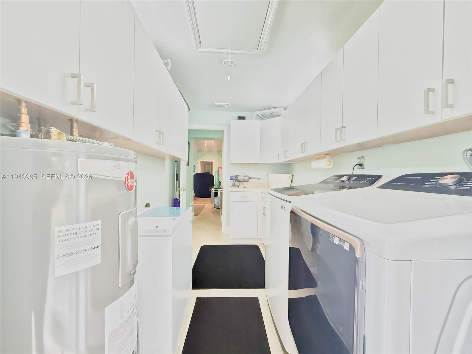 REDLANDS - Residential