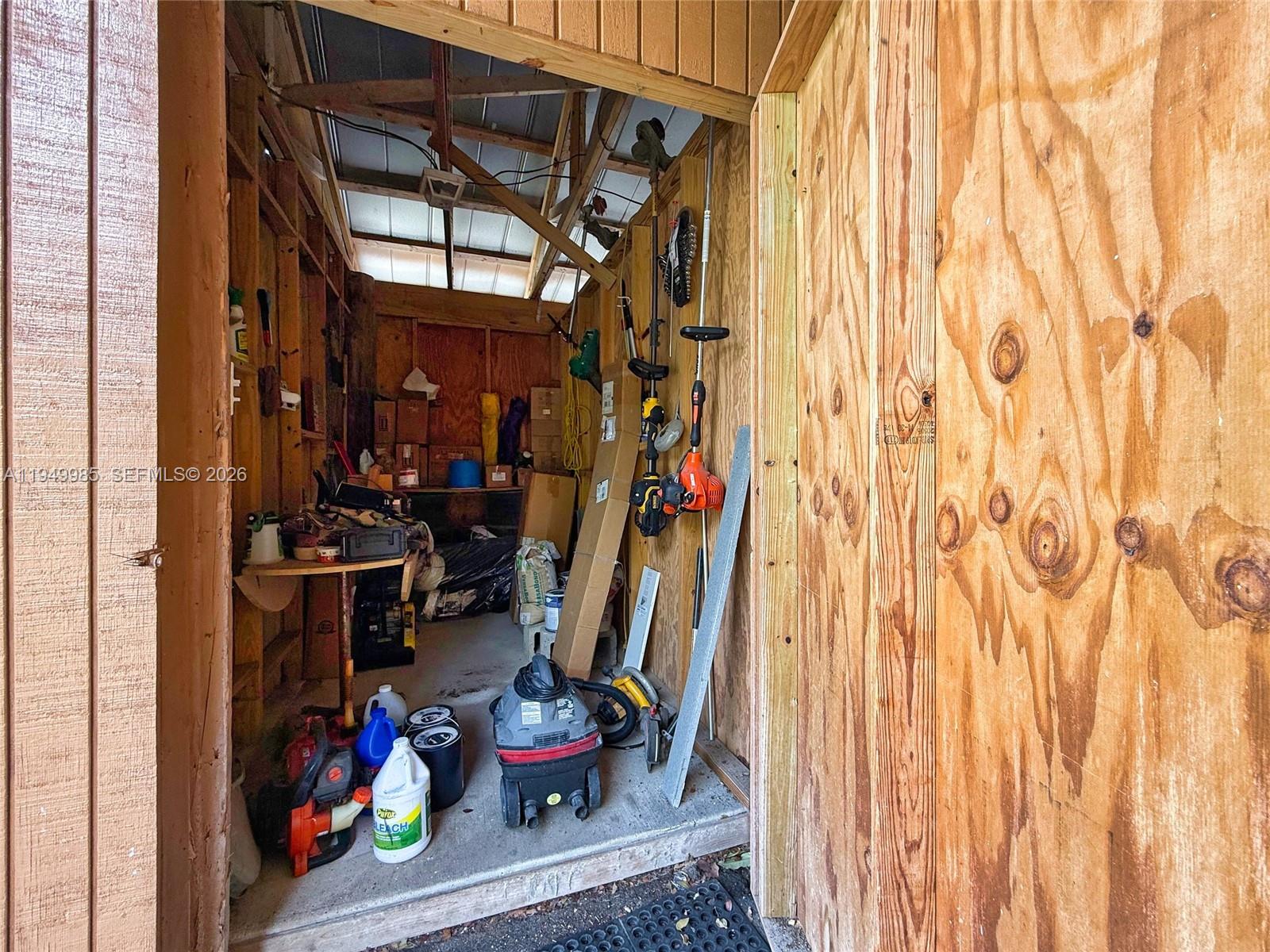 REDLANDS - Residential