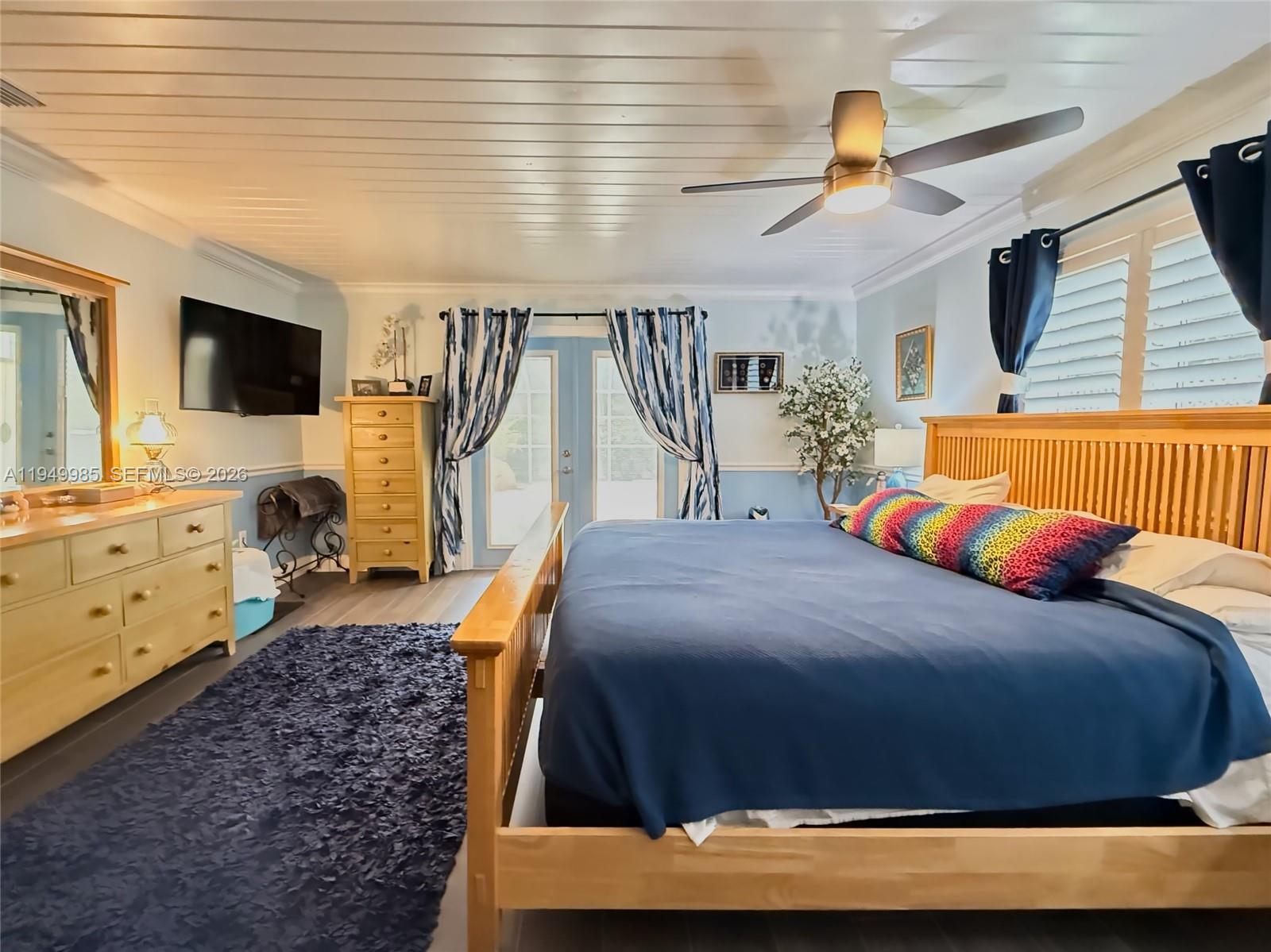 REDLANDS - Residential