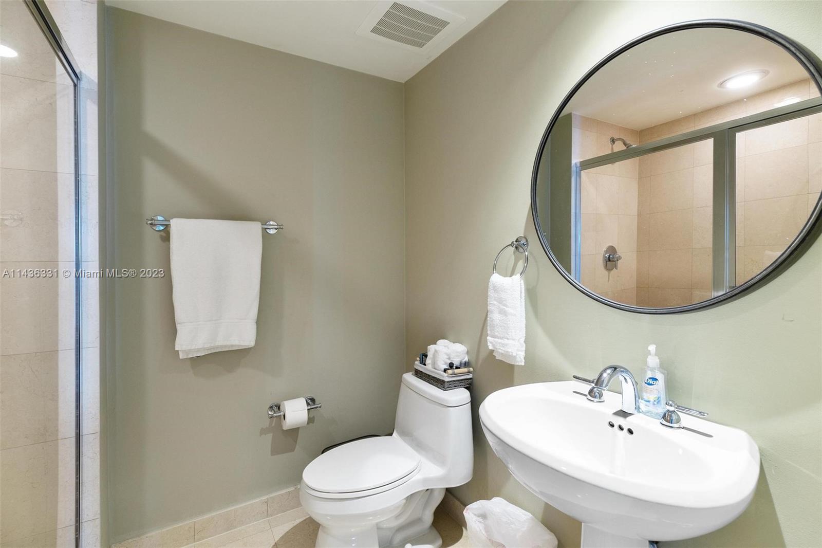 BEACH CLUB TWO - Residential