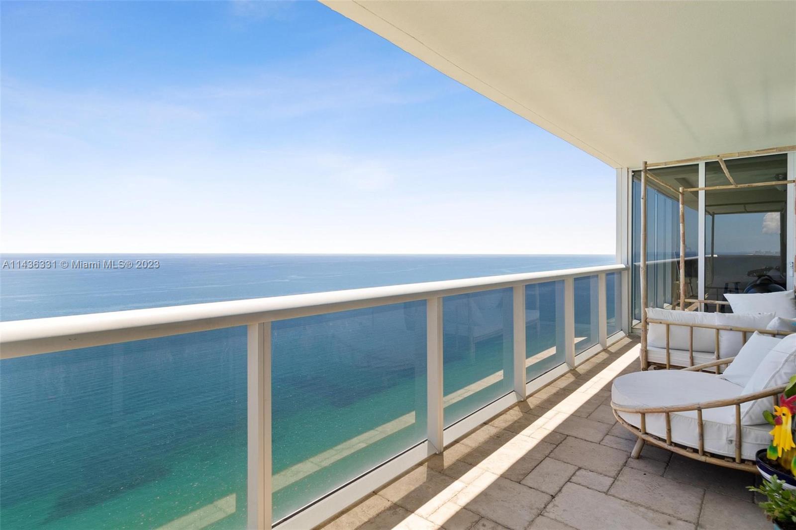 BEACH CLUB TWO - Residential