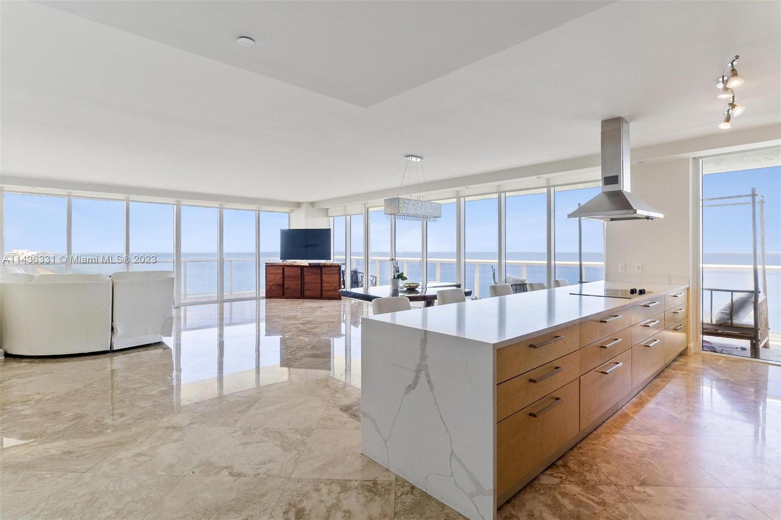 BEACH CLUB TWO - Residential