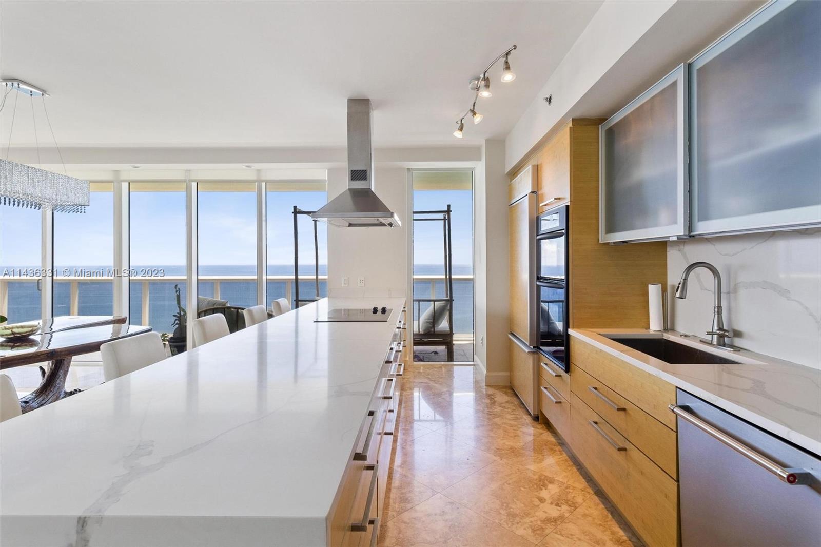 BEACH CLUB TWO - Residential