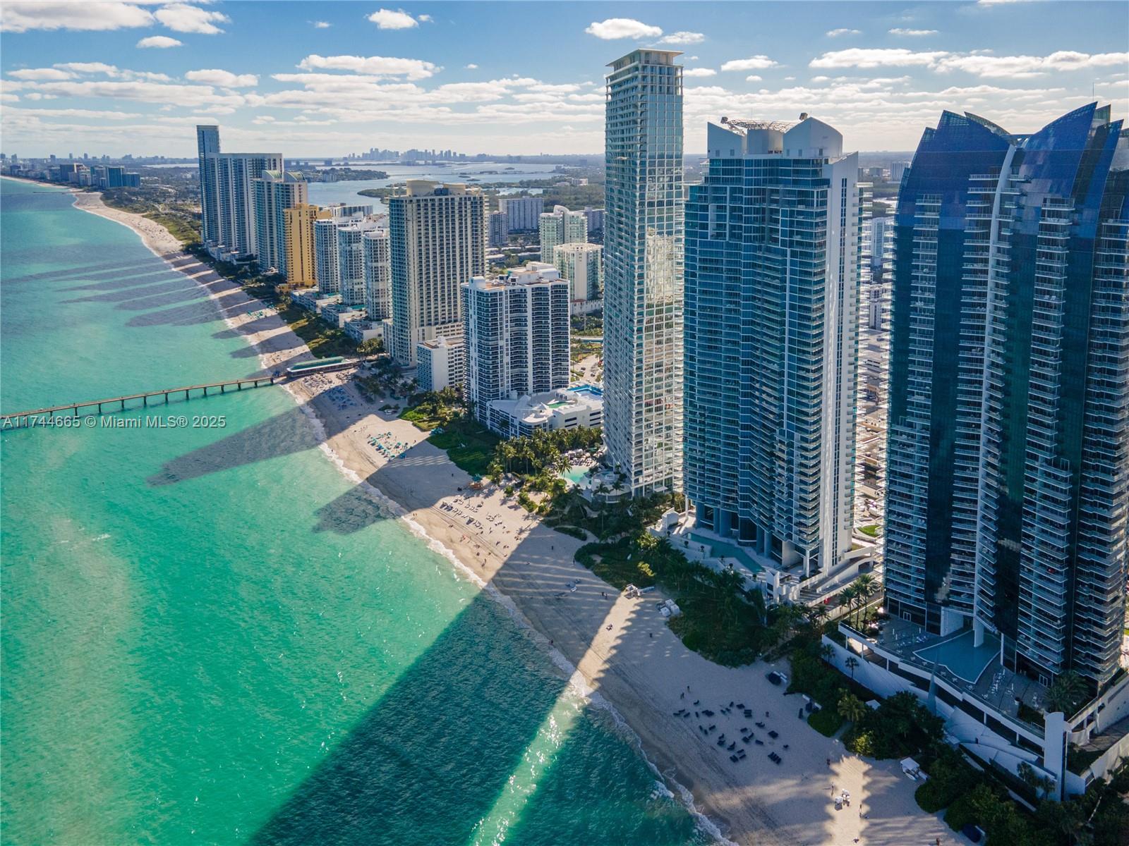 Property for Sale at 17121 Collins Ave 3708, Sunny Isles Beach, Miami-Dade County, Florida - Bedrooms: 4 
Bathrooms: 5  - $3,850,000