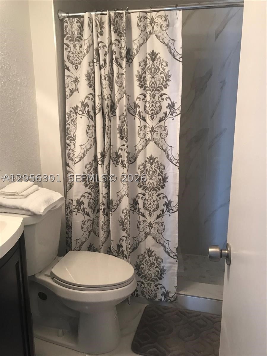1301 NE Miami Gardens Dr 524W