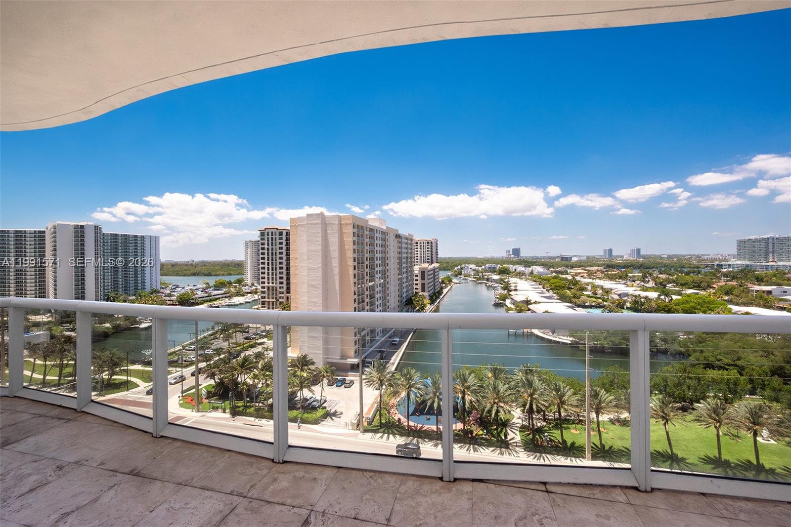 TDR TOWER I CONDO - Residential