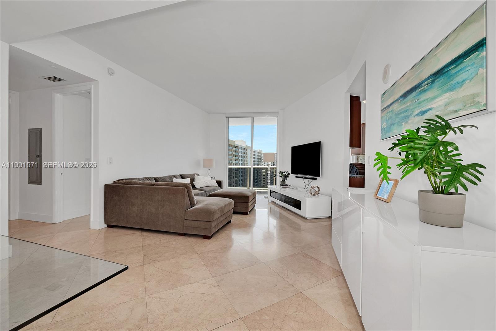 TDR TOWER I CONDO - Residential