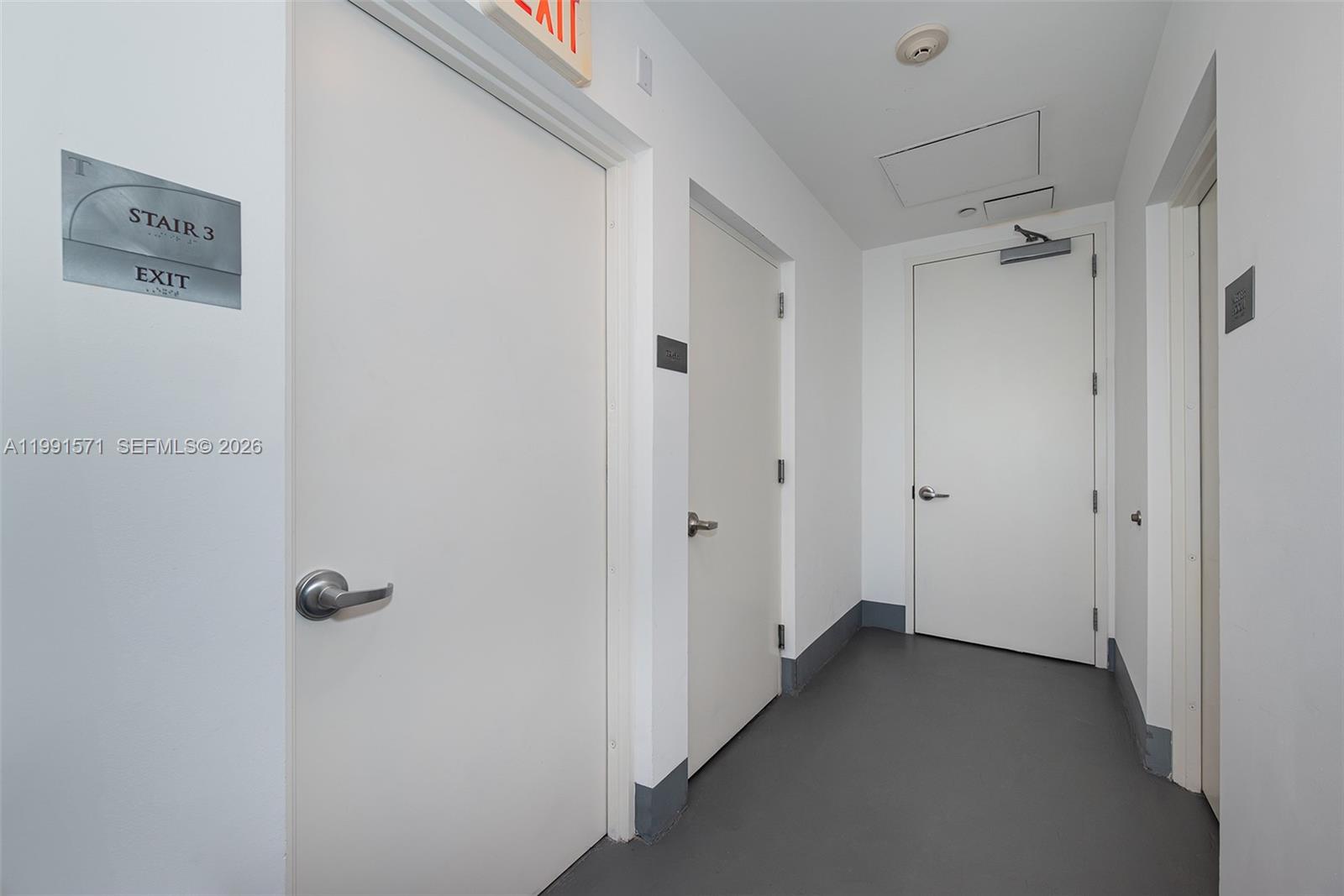 TDR TOWER I CONDO - Residential