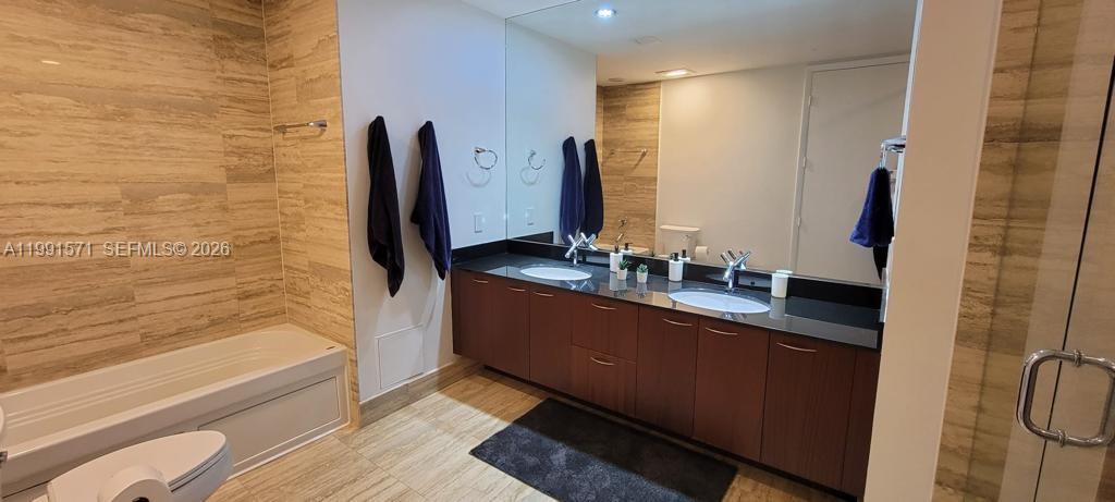 TDR TOWER I CONDO - Residential