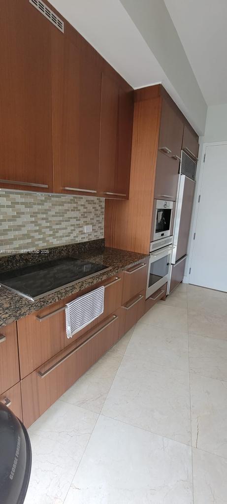 TDR TOWER I CONDO - Residential