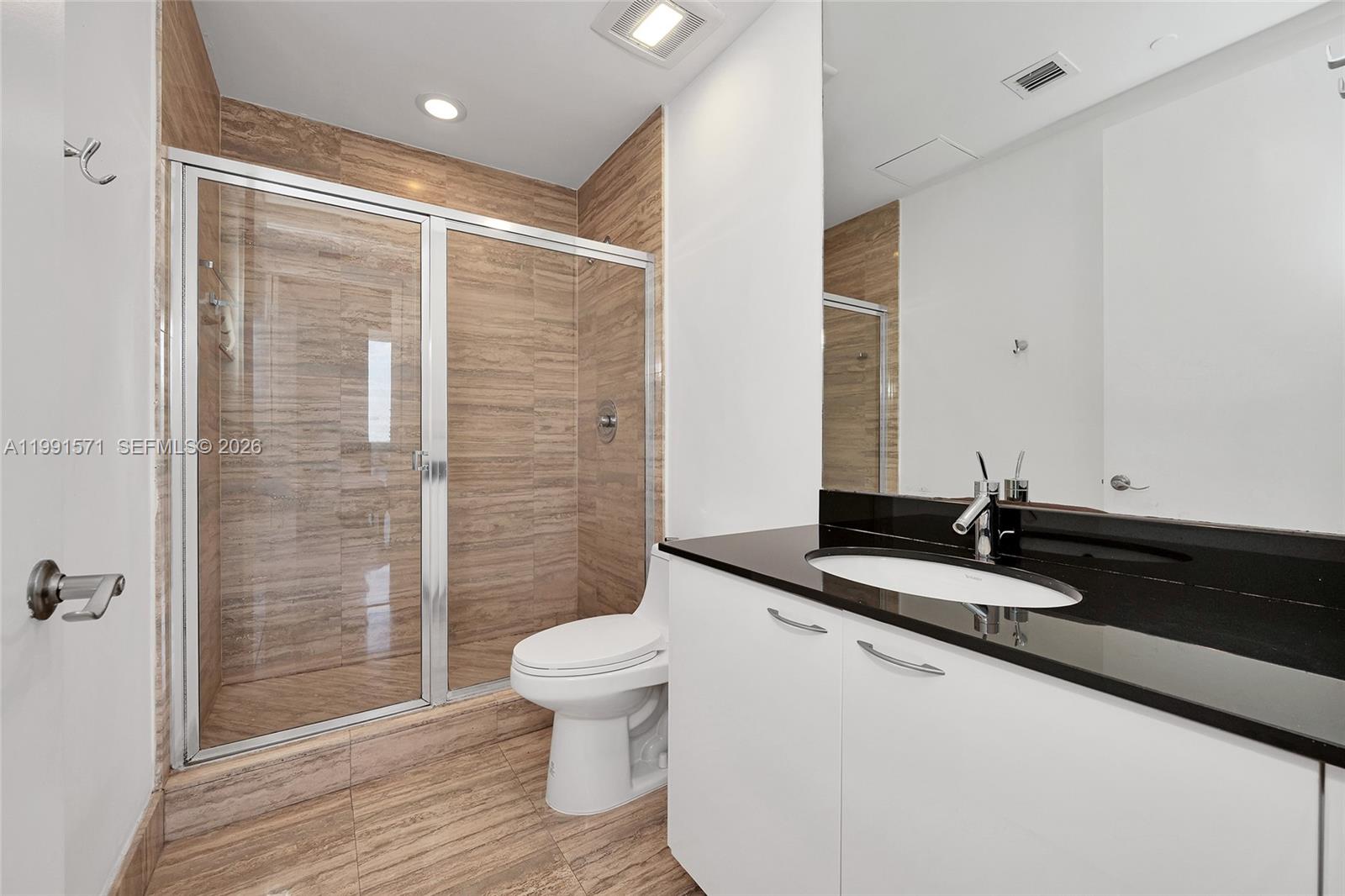 TDR TOWER I CONDO - Residential