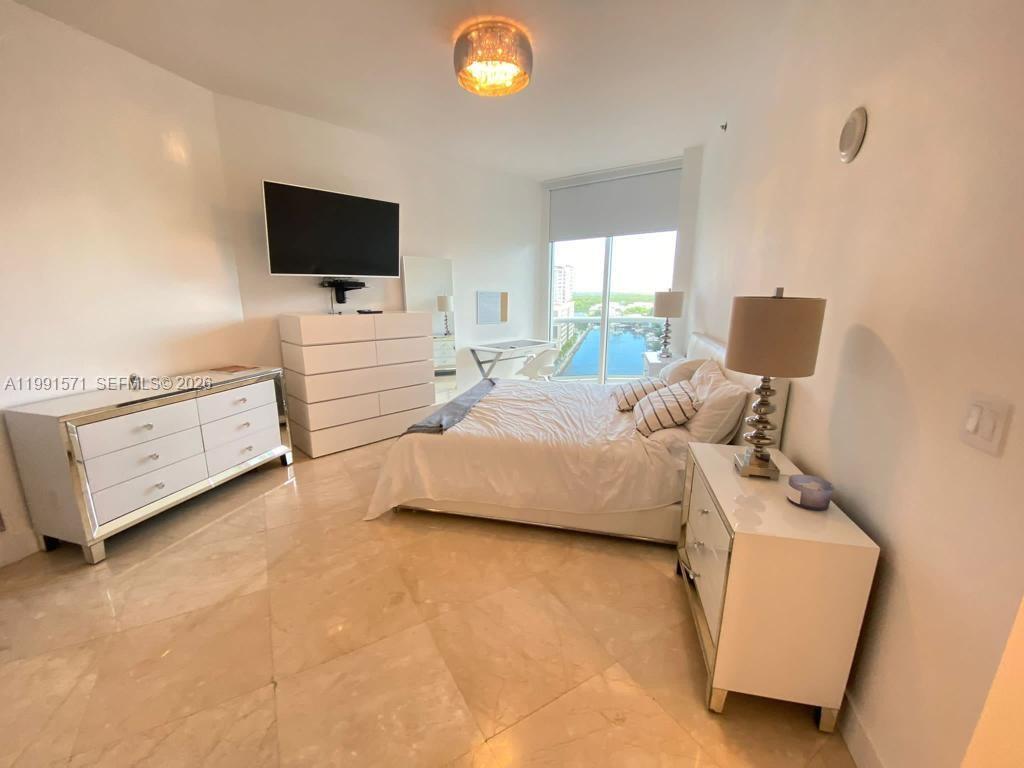 TDR TOWER I CONDO - Residential