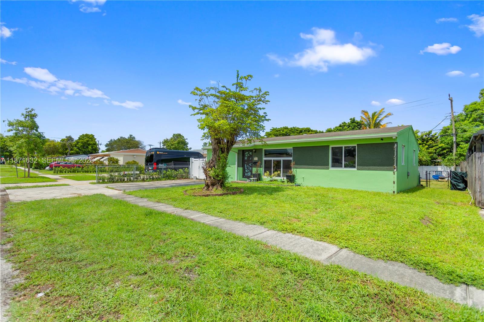 DRIFTWOOD ACRES - Residential