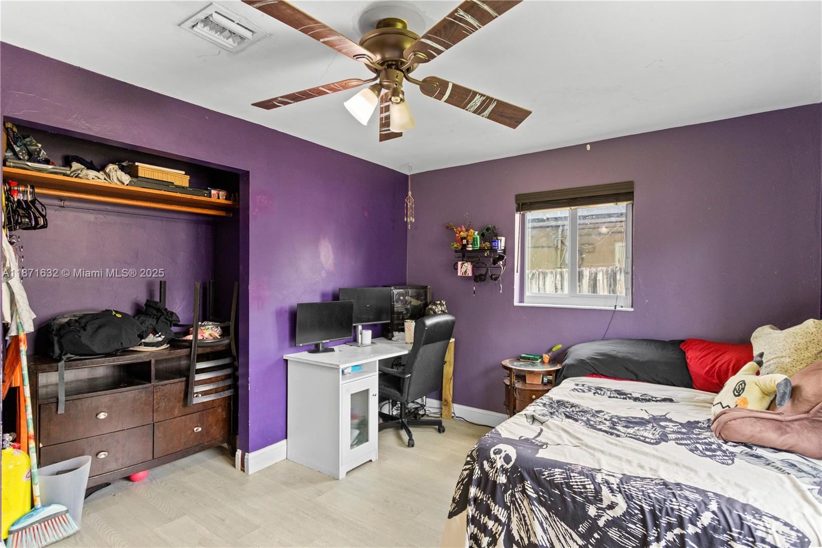 DRIFTWOOD ACRES - Residential