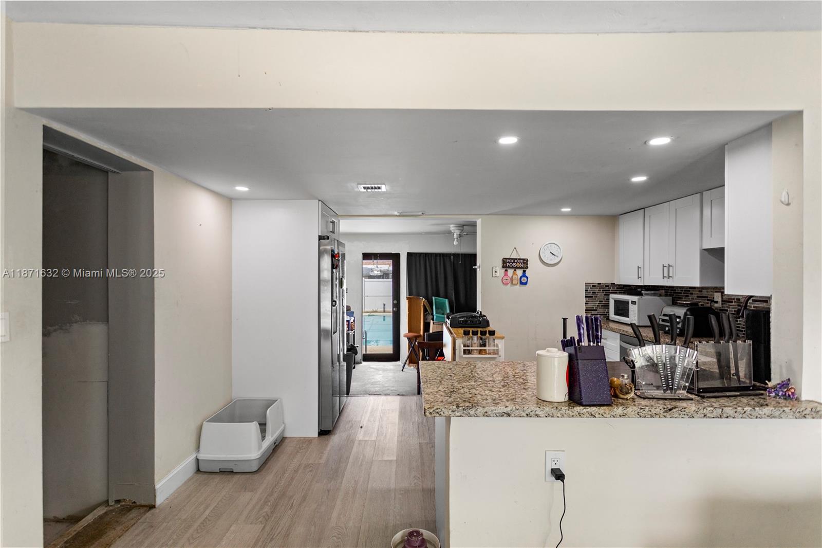 DRIFTWOOD ACRES - Residential