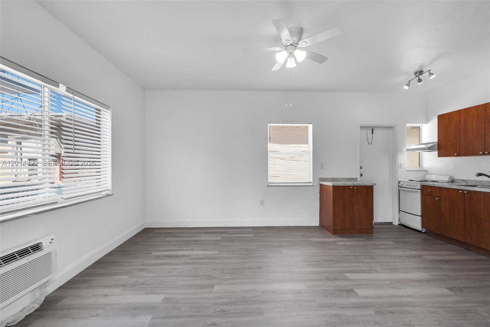 BISCAYNE BEACH-3RD ADDN PB - Residential Income