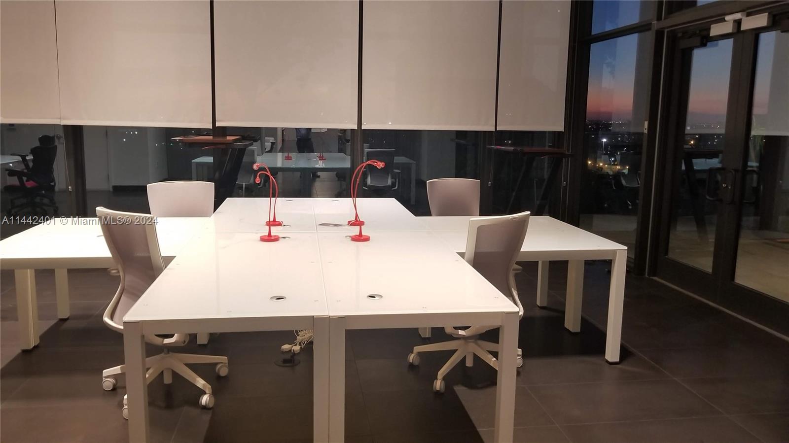 CANVAS CONDO - Residential
