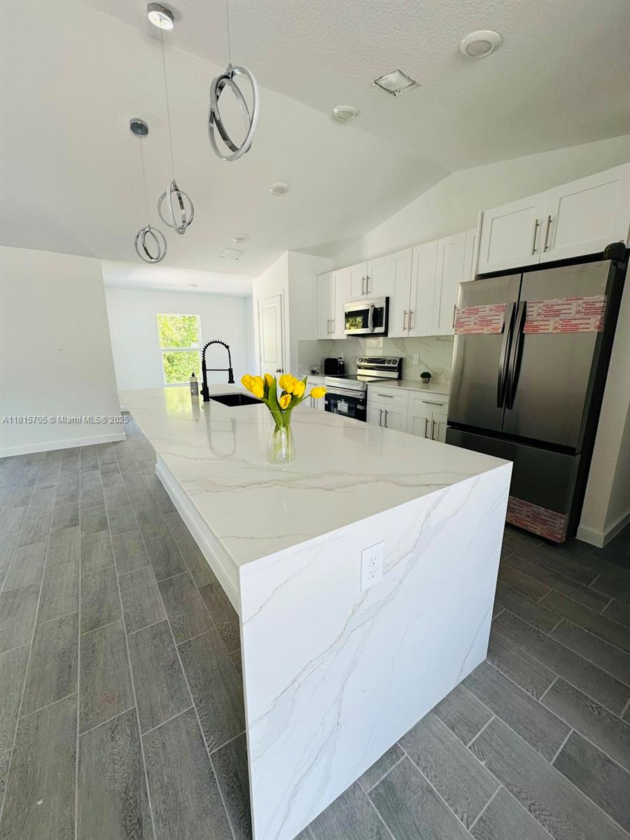 8036 104th Ct