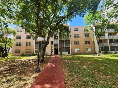 8501 NW 8th St 301-1 Miami FL 33126