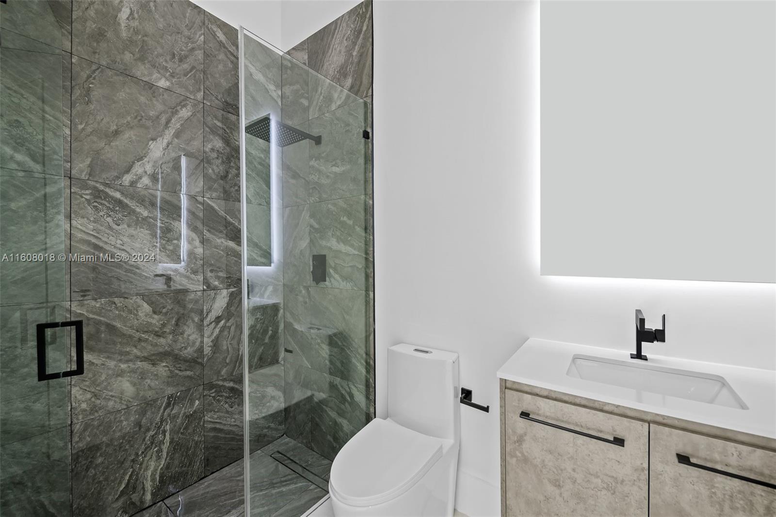 JACARANDA AREA 985 - Residential