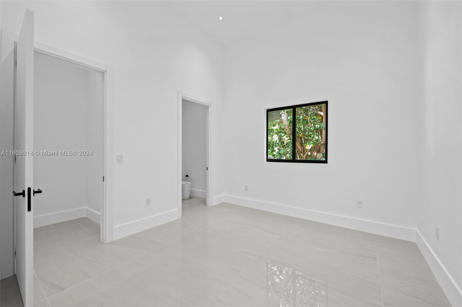 JACARANDA AREA 985 - Residential