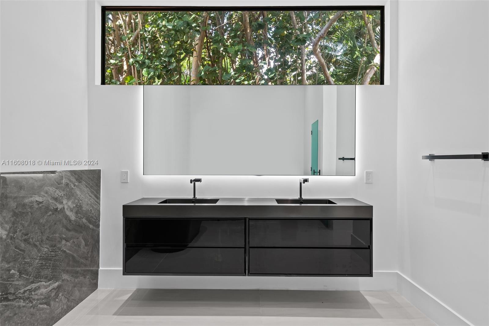 JACARANDA AREA 985 - Residential