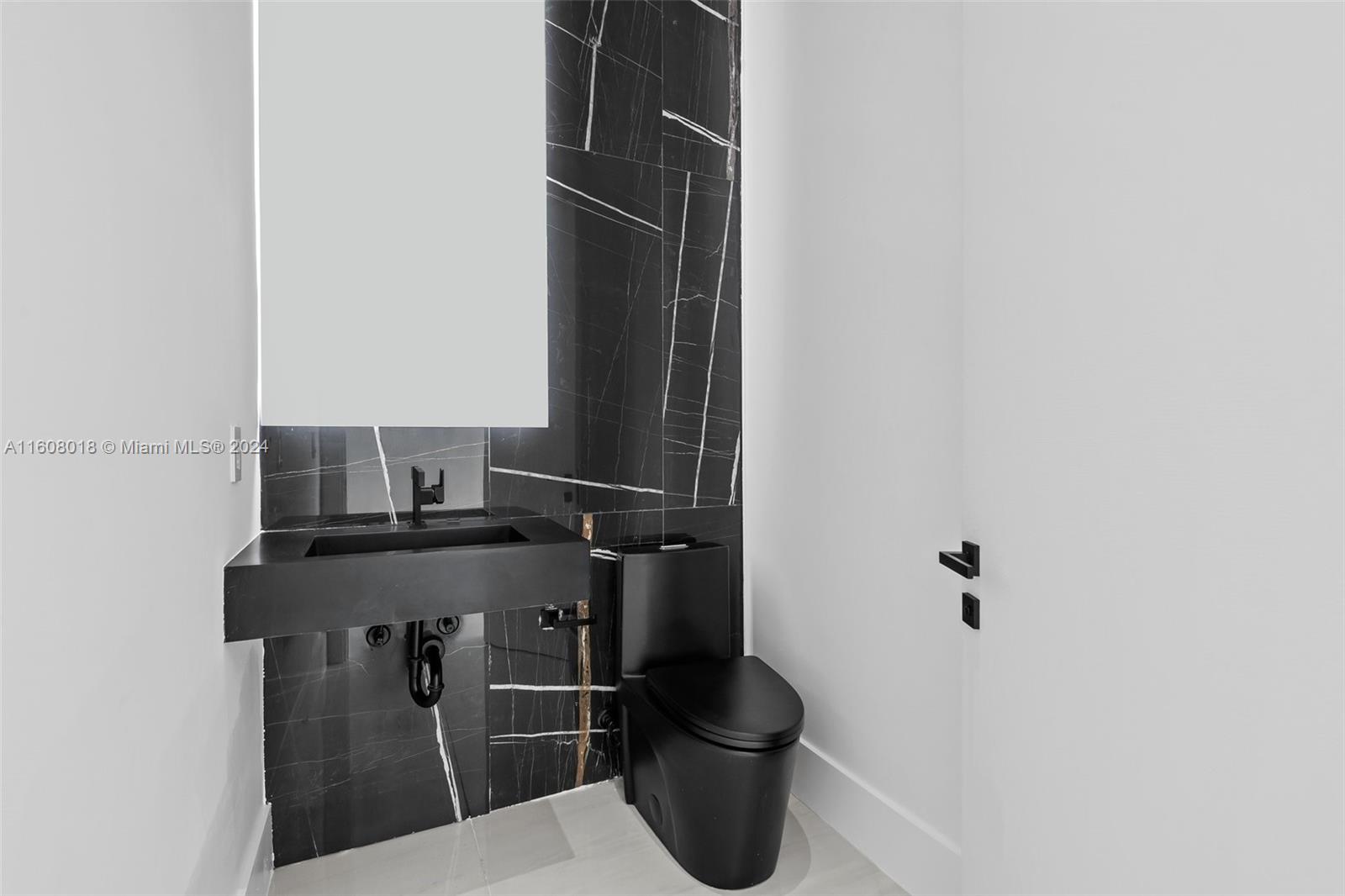 JACARANDA AREA 985 - Residential