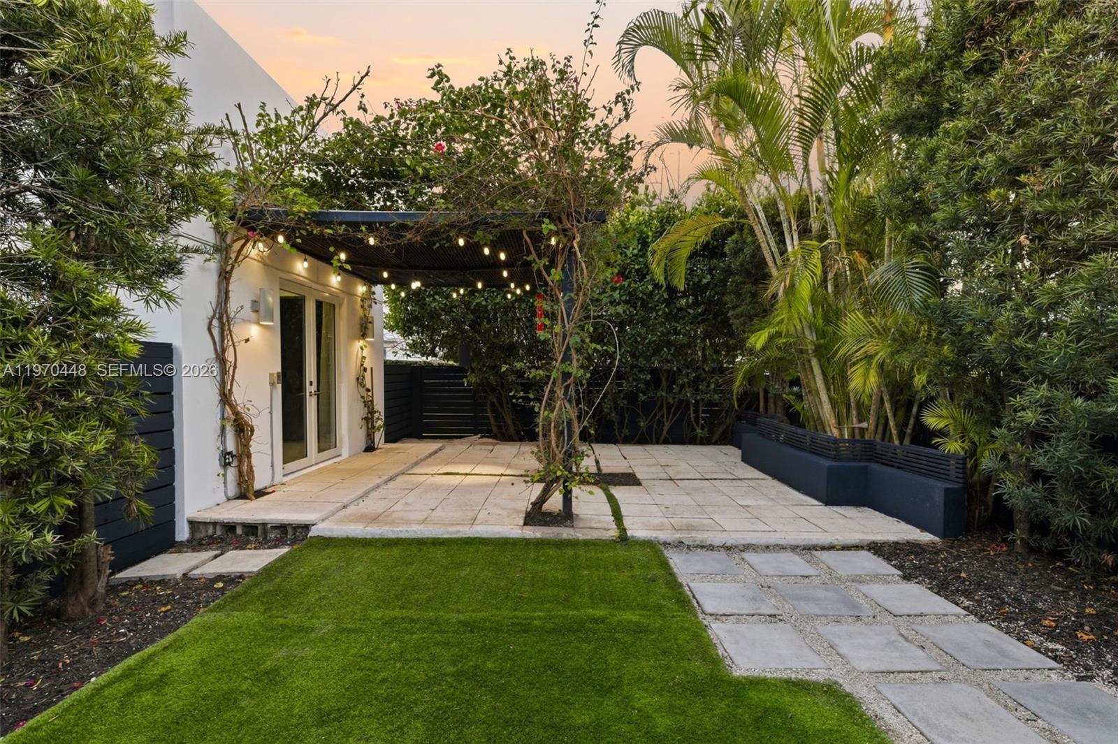 CORAL WAY PK SEC D - Residential