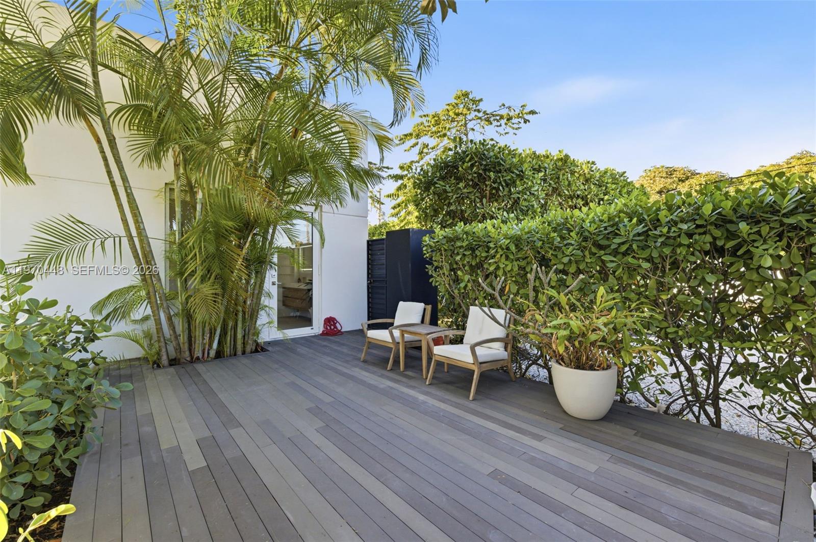 CORAL WAY PK SEC D - Residential