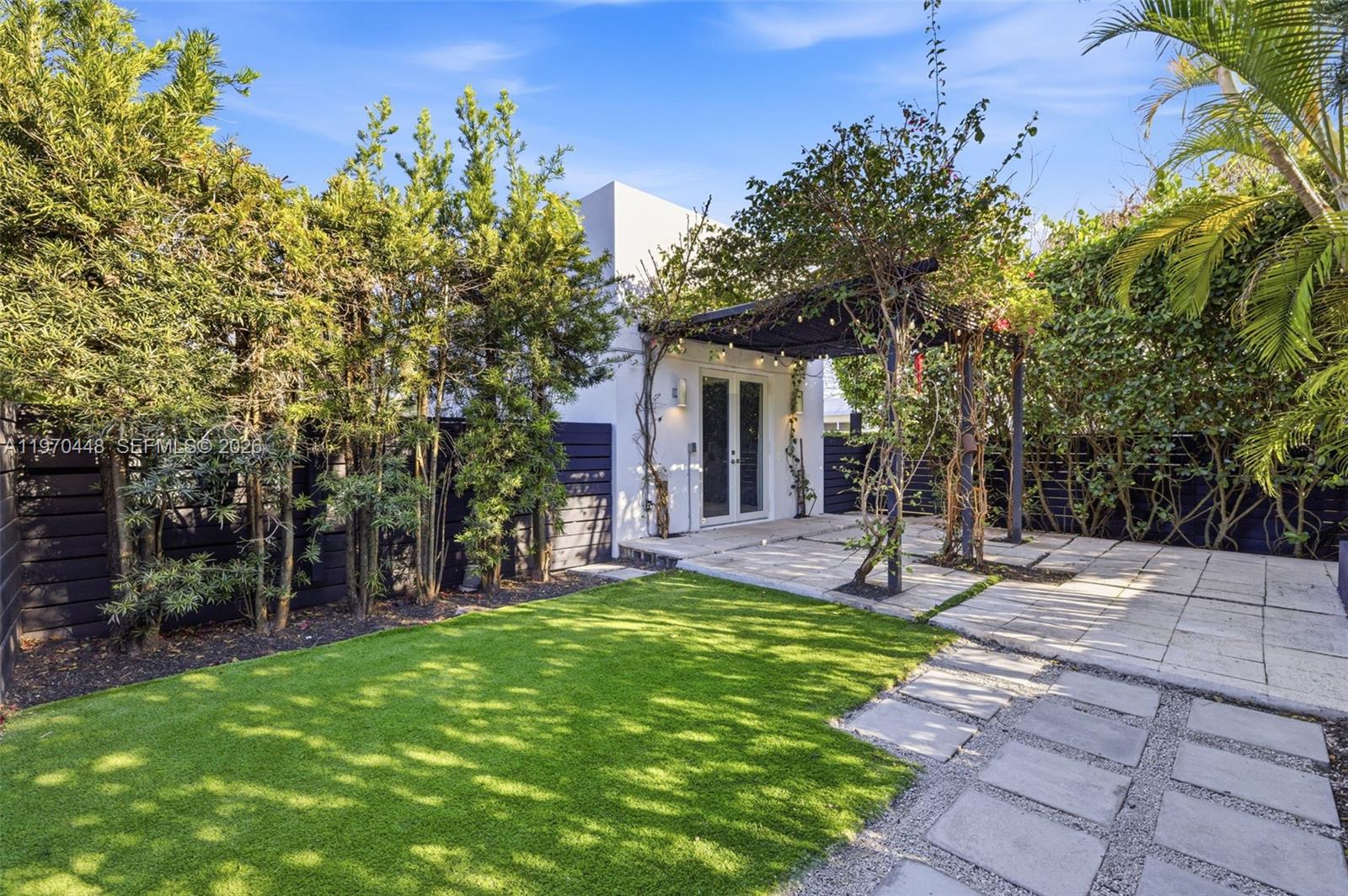 CORAL WAY PK SEC D - Residential