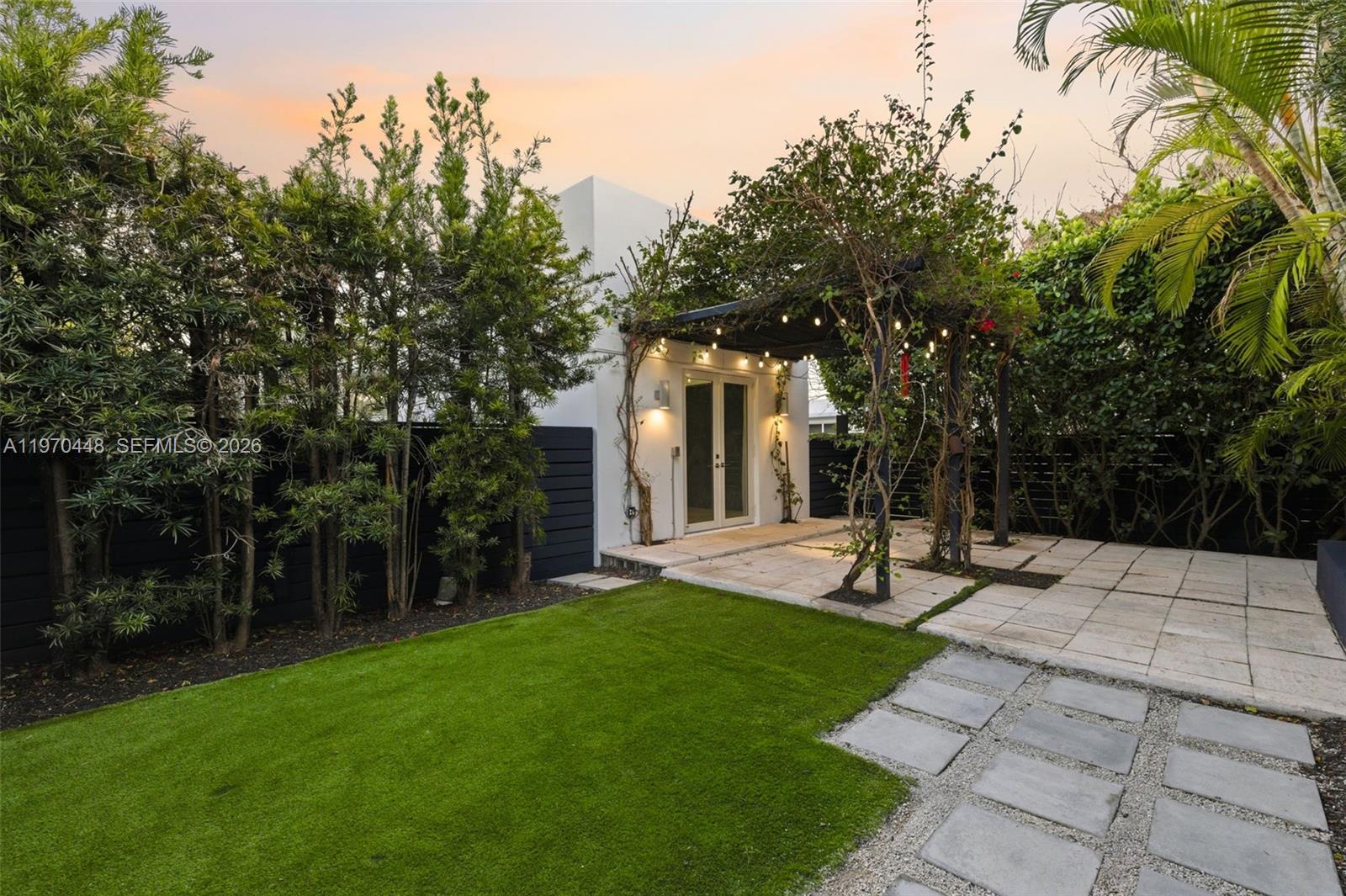 CORAL WAY PK SEC D - Residential