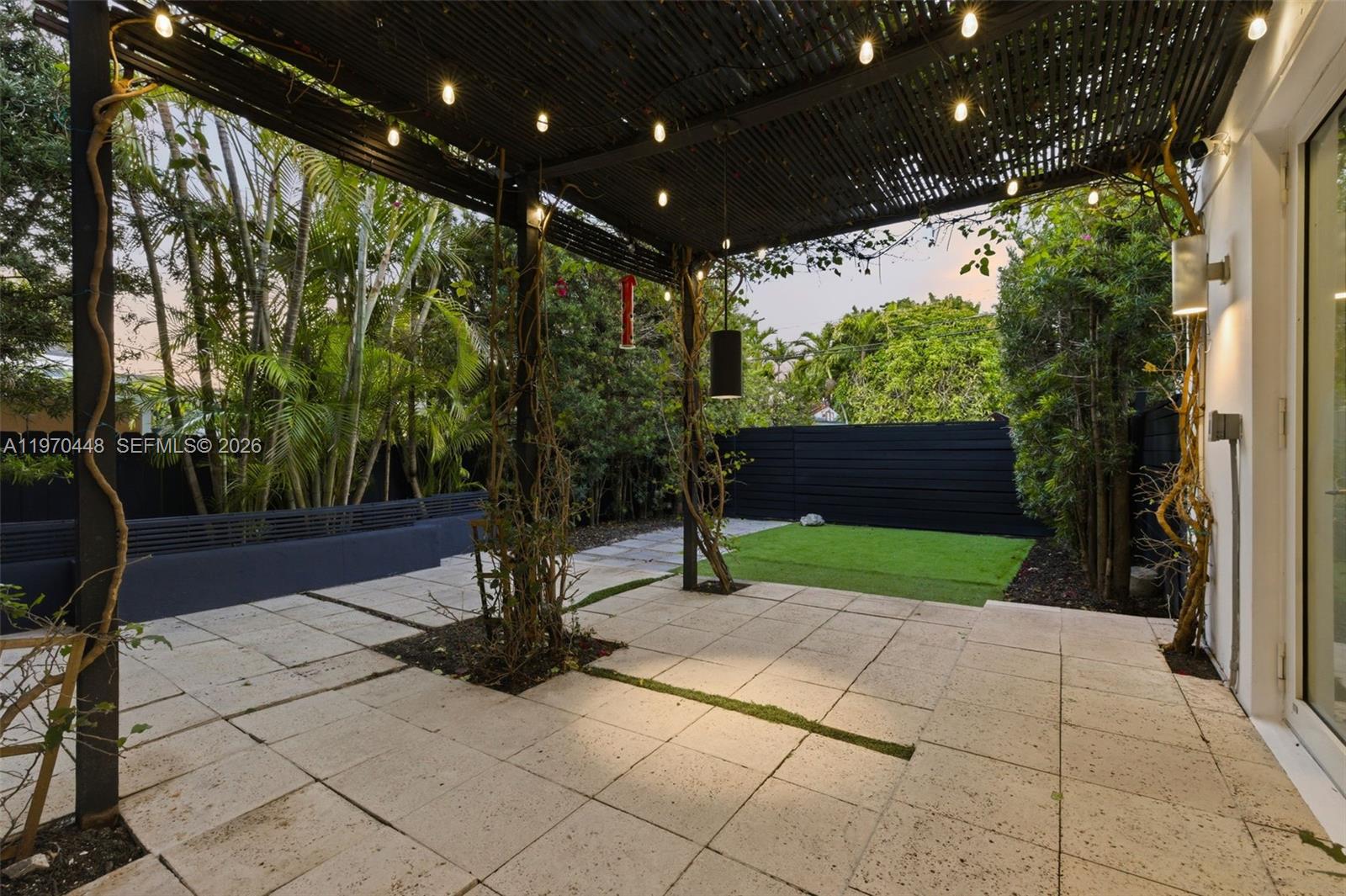 CORAL WAY PK SEC D - Residential