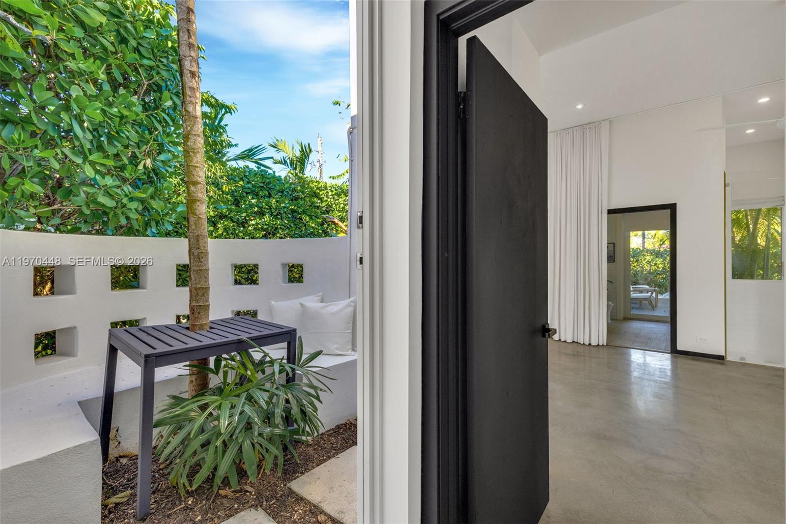 CORAL WAY PK SEC D - Residential