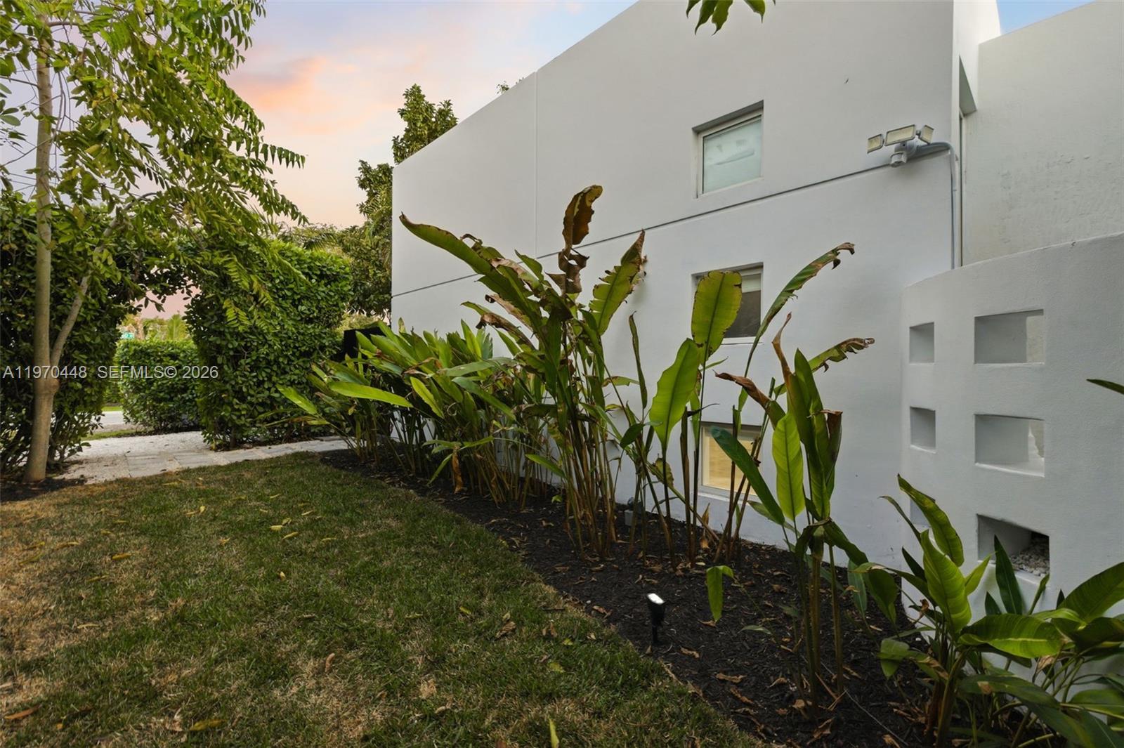 CORAL WAY PK SEC D - Residential