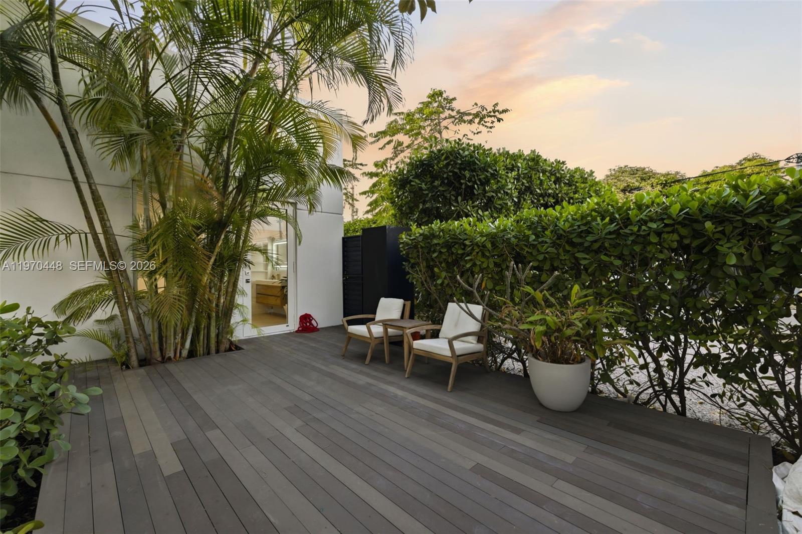 CORAL WAY PK SEC D - Residential