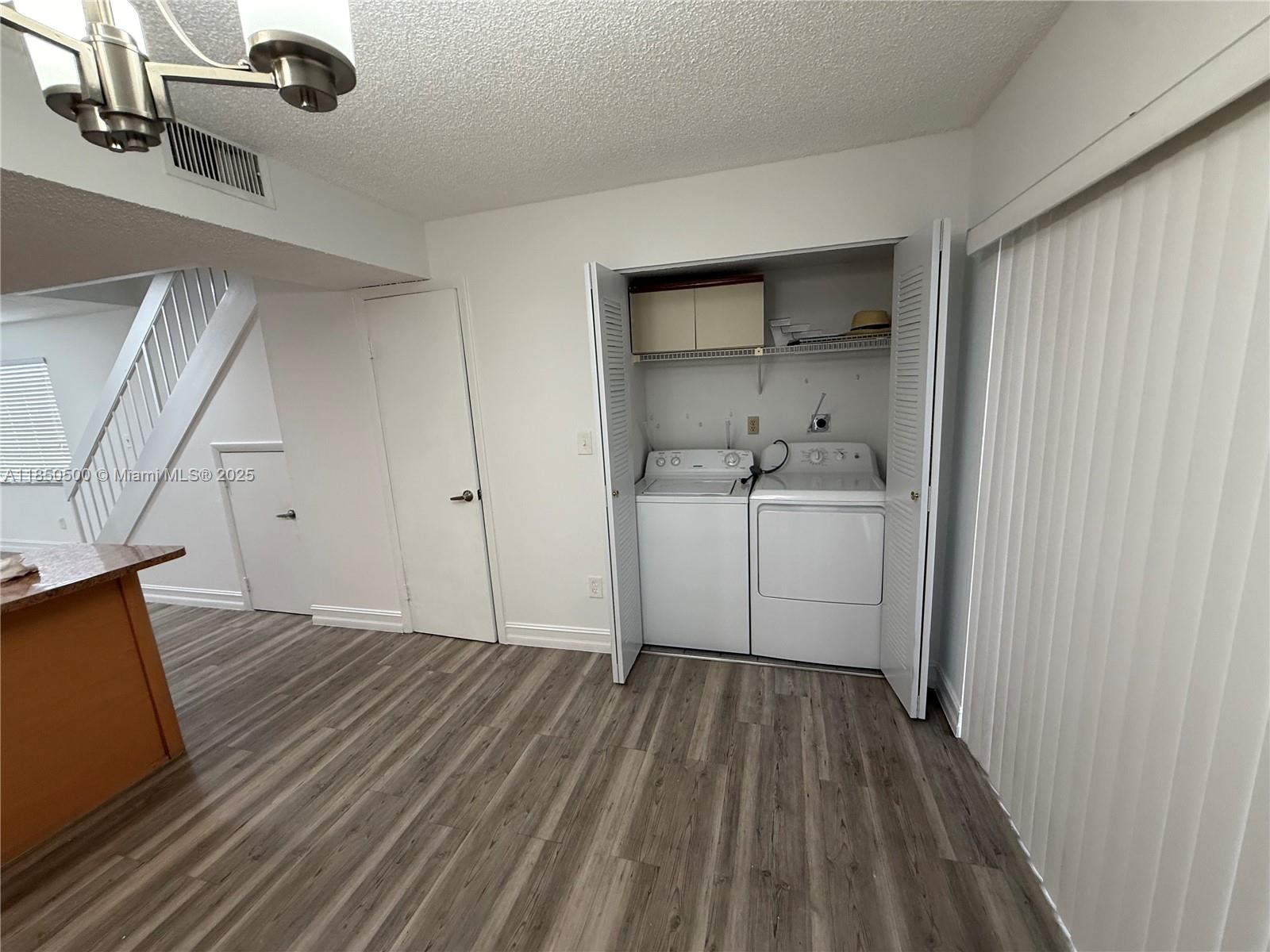 VILLAS ARANDEL CONDO - Residential