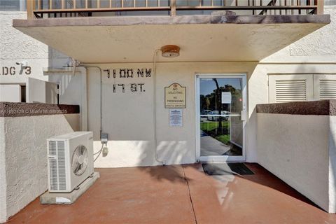 A home in Plantation