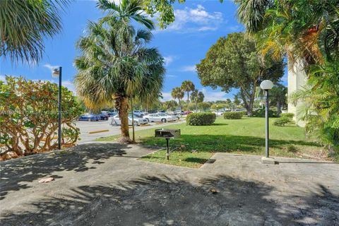 A home in Plantation