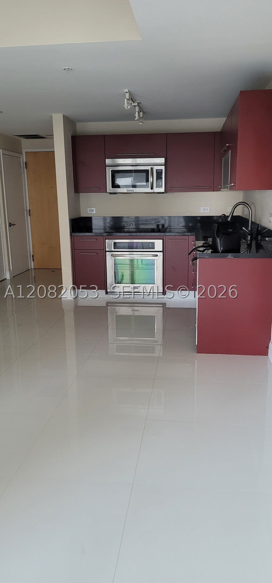 244 Biscayne Blvd 652, Miami FL 33132